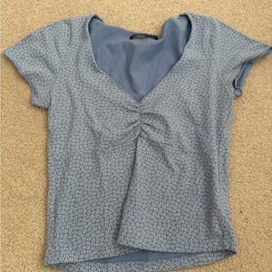 Brandy Melville Blue and White Floral Women's Top one size